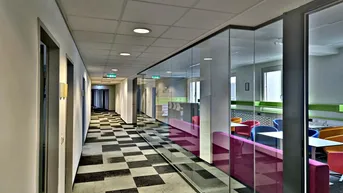 Expose Flexible Bürofläche im modernen U4-Center zu mieten, 1120 Wien