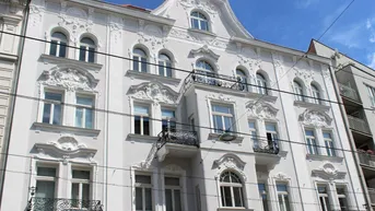 Expose Altbaubüro mit Terrasse