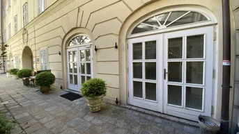 Expose Erdgeschoßfläche im Palais Esterhazy mitten in der Innenstadt