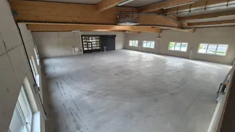 Expose Hallenfläche in Ludersdorf