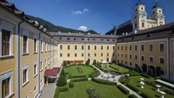 Expose Exklusive Wohnung im Schloss mit Badeplatzanteil am Mondsee und Zweitwohnsitzgenehmigung