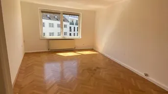 Expose 87 m² Altbauwohnung mit Balkon mitten in Linz