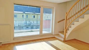 Expose Geförderte Maisonettewohnung mit Terrasse und Balkon!