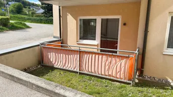 Expose 3 Zimmerwohnung mit Terrasse, Garage und Keller