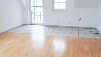 Expose 3 Zimmerwohnung mit Balkon! Provisionsfrei!