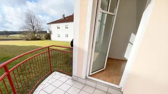 Expose Geförderte 3 Zimmerwohnung mit Balkon - Miete mit Kaufoption