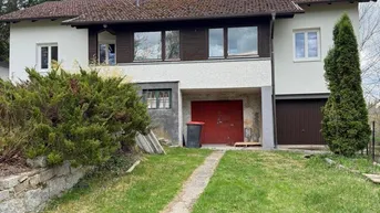 Expose Alleinstehendes Haus komplett modernisiert mit großem Garten und Rundblick