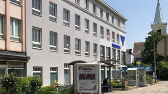 Expose Helles, freundliches Büro im Zentrum von Schwechat