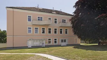 Expose Büro in stilvollem Haus zu mieten | eigenes Lager und WC | Parkplatz optional