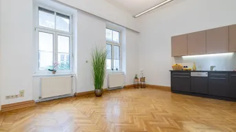 Expose Ein Haus mit Geschichte | Stilvolles Büro direkt in der Fußgängerzone von Baden