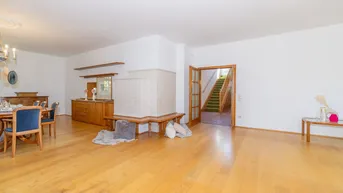 Expose Villa mit 6 Zimmern in Grünlage in Schwechat