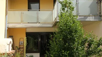 Expose Eugendorf: geräumiges Reihenhaus in absoluter Ruhelage mit Garage und KfZ Stellplatz
