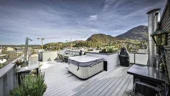 Expose Sonniges Penthouse mit 360 Grad Dachterrasse