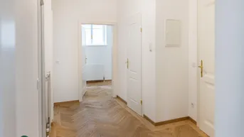 Expose Etagenwohnung in Jahrhundertwendehaus am Arenberg