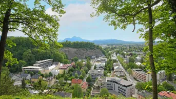 Expose Attraktive Stadtwohnung mit Balkon in Top-Lage