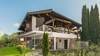 Expose Idyllisches Landhaus mit traumhaftem Schwimmteich