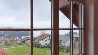 Expose Generalsaniertes Einfamilienhaus mit Seeblick
