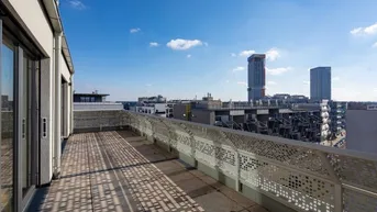 Expose Lichtdurchflutete 2-Zimmer-Dachgeschosswohnung mit großer Terrasse in Kagran