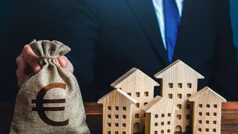 Expose Nachhaltig investieren in zentraler Ruhelage – kompakte 2-Zimmer-Wohnung mit Loggia
