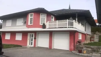 Expose Herrschaftliches Haus mit 3 Garagen und 5 Abstellplätzen NEUER PREIS