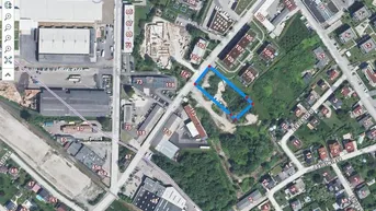 Expose Grundstück mit MB Widmung + 11.167 m2 Nachbargrundstück ist möglich.