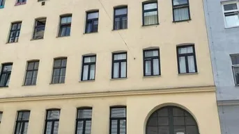 Expose Sanierte charmante 2-Zimmer-Altbauwohnung