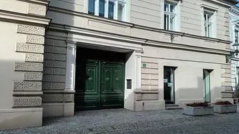 Expose Top Geschäftslokal im Zentrum von Langenlois!