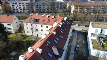 Expose Suite Kaiser Franz Joseph - 2-Zimmer Dachgeschoss Wohnung mit Terrasse