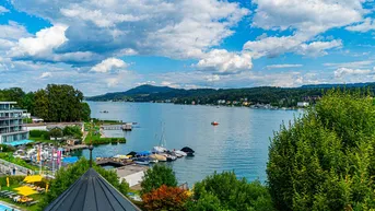Expose "Seeblick-Loft!" Traumhafte Dachgeschosswohnung im Kernzentrum von Velden