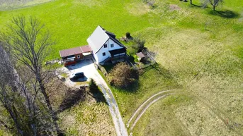 Expose Charmantes Einfamilienhaus mit Einliegerwohnung in Moosburg.