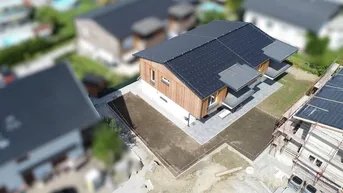 Expose Neubauwohnung mit kleinem Garten Top C4 inkl. PKW AP