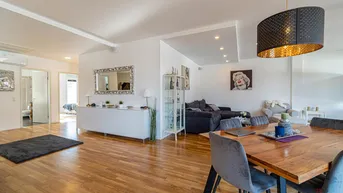 Expose Großzügige Büro- oder Ordinatiosfläche im Herzen von Velden - mit Seeblick!