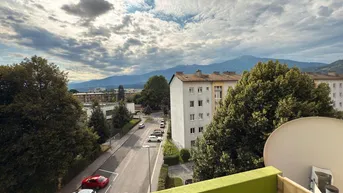 Expose Apartment Bergblick - Renovierungsbedürftige Wohnung mit Balkon