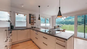 Expose Bergblick &amp; Wohntraum: Neuwertiges Penthouse in traumhafter Lage