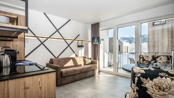 Expose 1 Bedroom Suites - Nikolaus by AvenidA