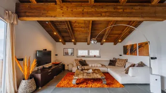 Expose Above &amp; Beyond - Dachgeschosswohnung über den Dächern von Zell am See