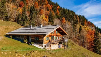 Expose Vom Alltag weit entfernt - Almhütte zur Dauermiete