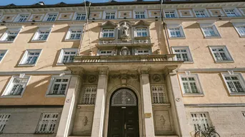 Expose Palais im Andrä: 2-Zimmer-Whg in historischem Haus