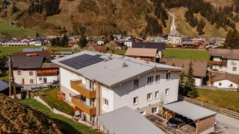 Expose Helle 2- Zimmer-Neubauwohnung mit Carportparkplatz