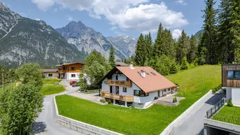 Expose Saniertes Landhaus auf 1100m² Panoramagrund