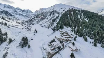 Expose Erstklassige Chalet-Wohnung Ski in Ski out zum Pitztaler Gletscher