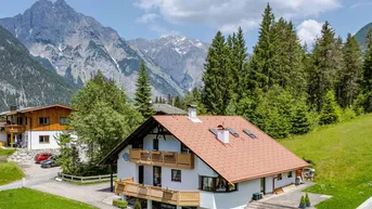 Expose Saniertes Landhaus auf 1100m² Panoramagrund