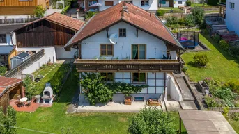 Expose Großes Grundstück mit MFH: 4 Wohnungen in sonniger Lage
