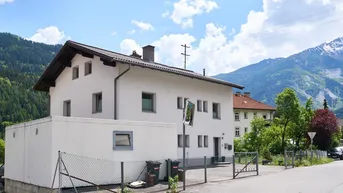 Expose Saniertes Wohnhaus/zwei Wohnungen in sonniger Ruhelage in Landeck