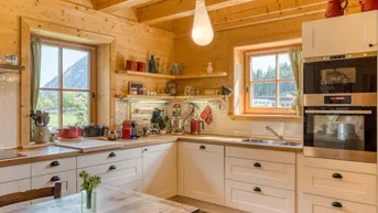 Expose Traditionelles Tiroler Holzhaus in idyllischer Lage mit Doppel-Carport und Bergblick
