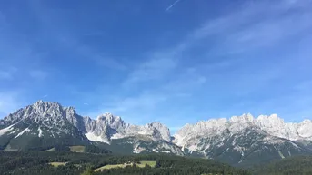 Expose Neubau Luxus Chalet mit Blick auf den Wilden Kaiser