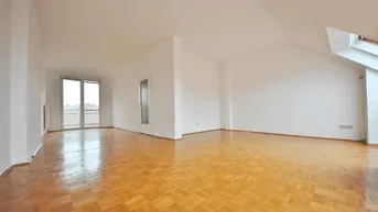 Expose Sehr schicke und sehr sonnige Dachgeschosswohnung mit Terrasse in Unter St.Veit