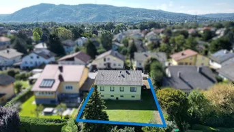 Expose Einfamilienhaus in ruhiger Siedlungslage mit großem Garten (Pachtgrund)