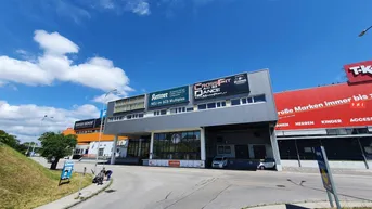 Expose Büro | Lager | im ersten Stock | SCS