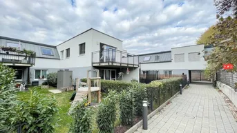 Expose Sonniges 3 Zimmer Neubau-Dachgeschoss-Eigentum mit Terrasse, 2 Garagen &amp; Grünblick in schöner Ruhelage
